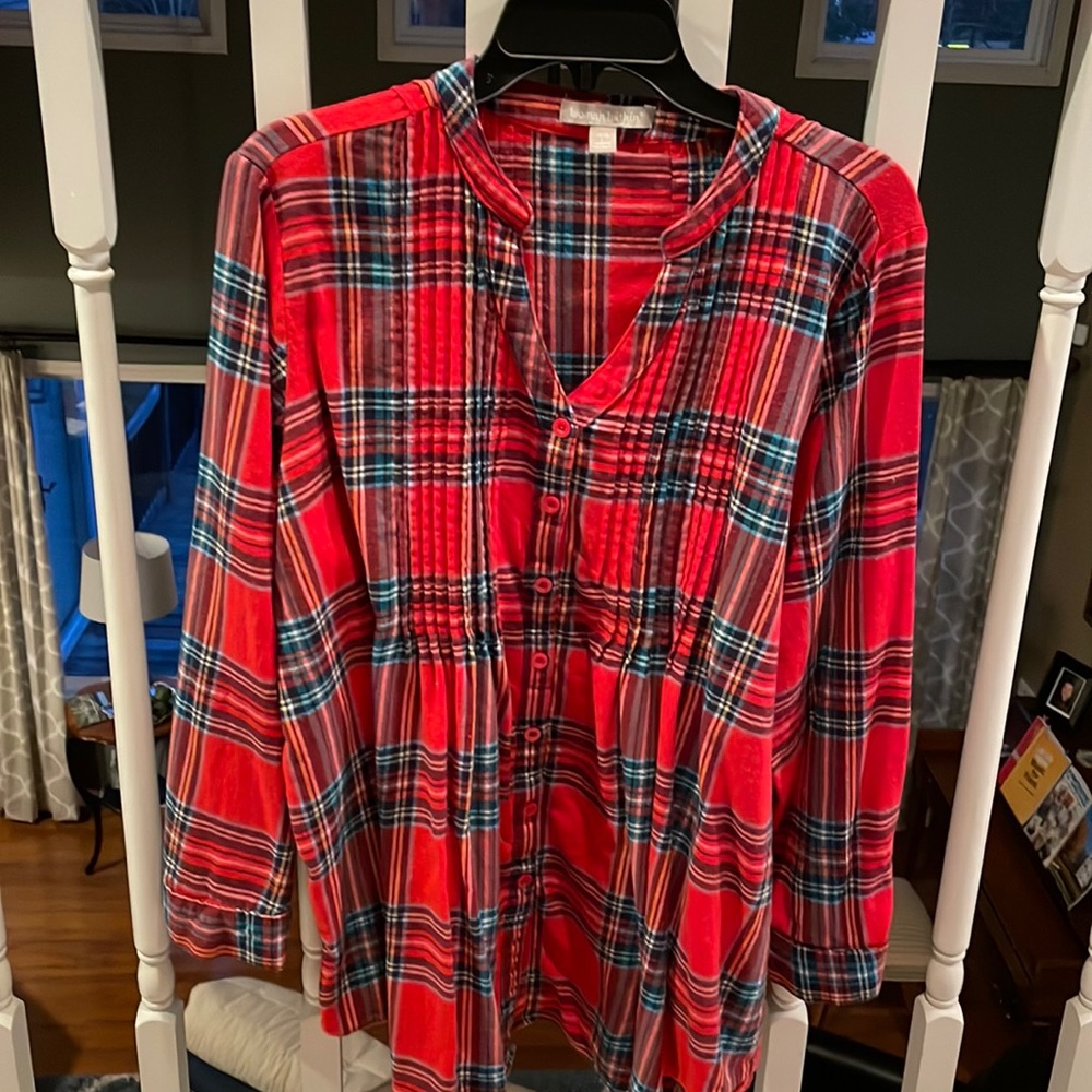 Woman within flannel top - 18/20 Large